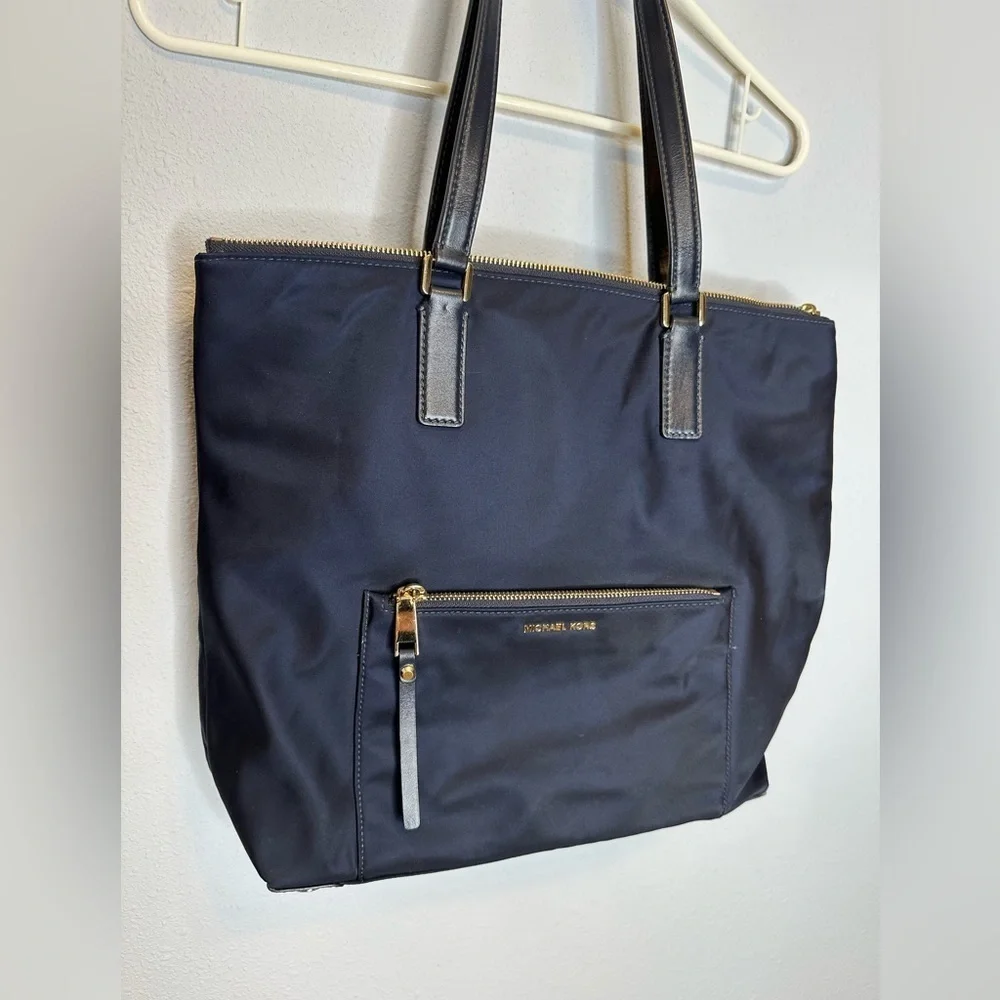 Michael Kors Ariana Large Nylon and Leather Tote navy blue